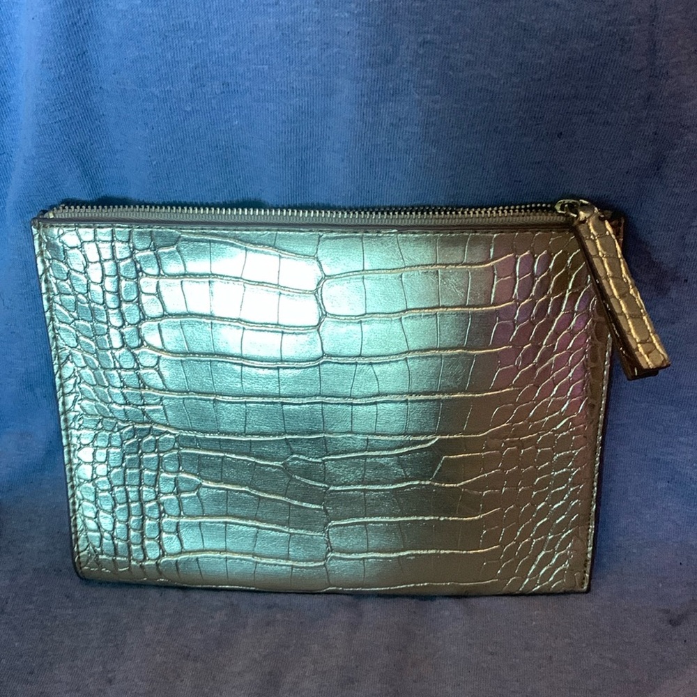 Gold Clutch